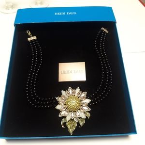 Heide Daus crystal flower necklace